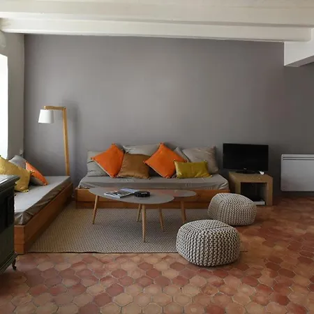 בית נופש Charmante Maison Avec Cour Ensoleillee, Espace Pour Velos, Wi-fi Et Cuisine Equipee Aux Portes-en-re - Fr-1-434-17 *